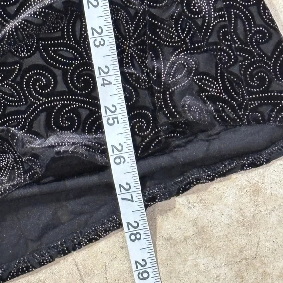 Vintage Shrine Of Hollywood Black Velvet Floral Button Down Shirt Men’s Medium - Picture 11 of 14